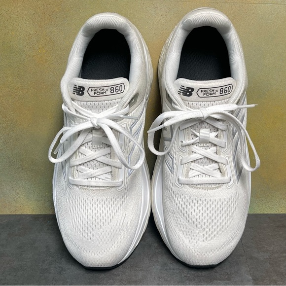 New Balance Fresh Foam X 860v14 Women's White Running Shoes Size 10.5B - Picture 7 of 16